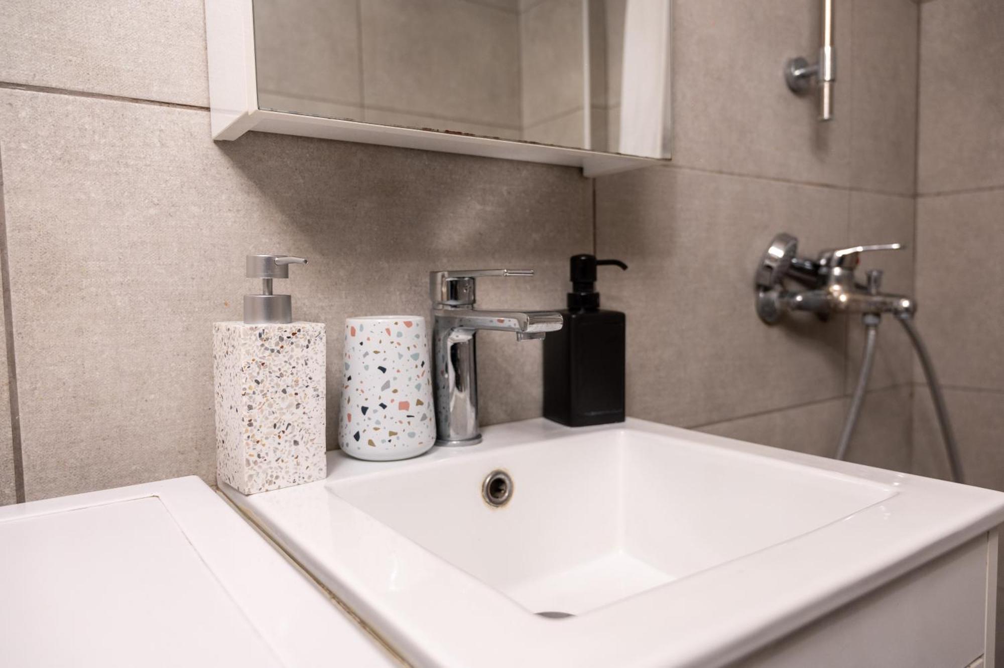 Niso Thessaloniki Hospitality Apartments Dış mekan fotoğraf
