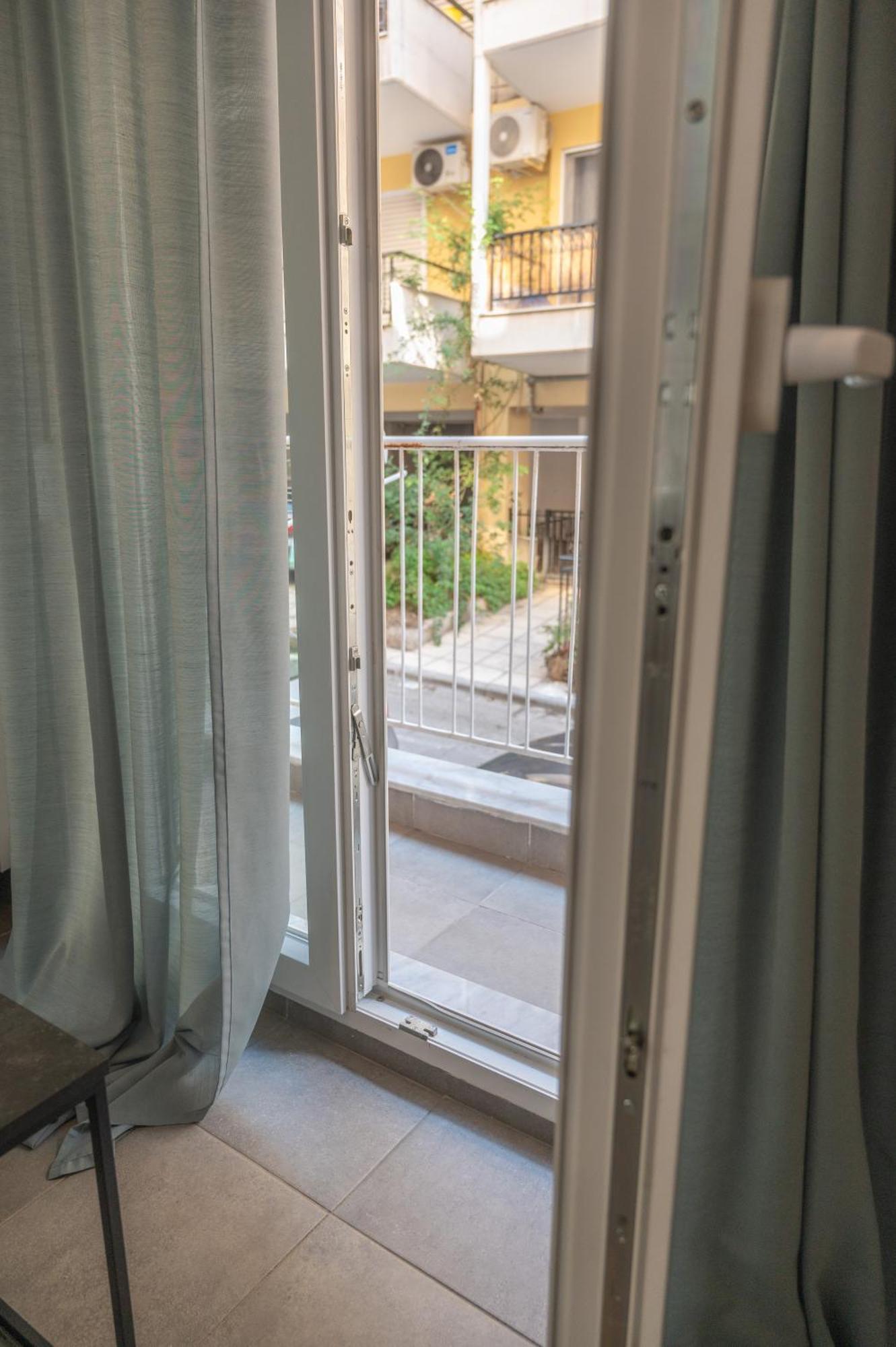 Niso Thessaloniki Hospitality Apartments Dış mekan fotoğraf